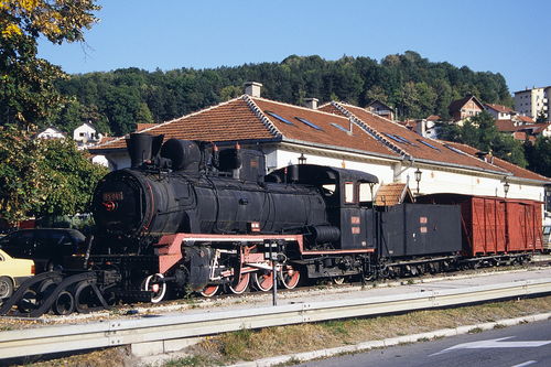 一款南斯拉夫铁路85型蒸汽机车,两部少有人知的南斯拉夫窄轨铁路故事